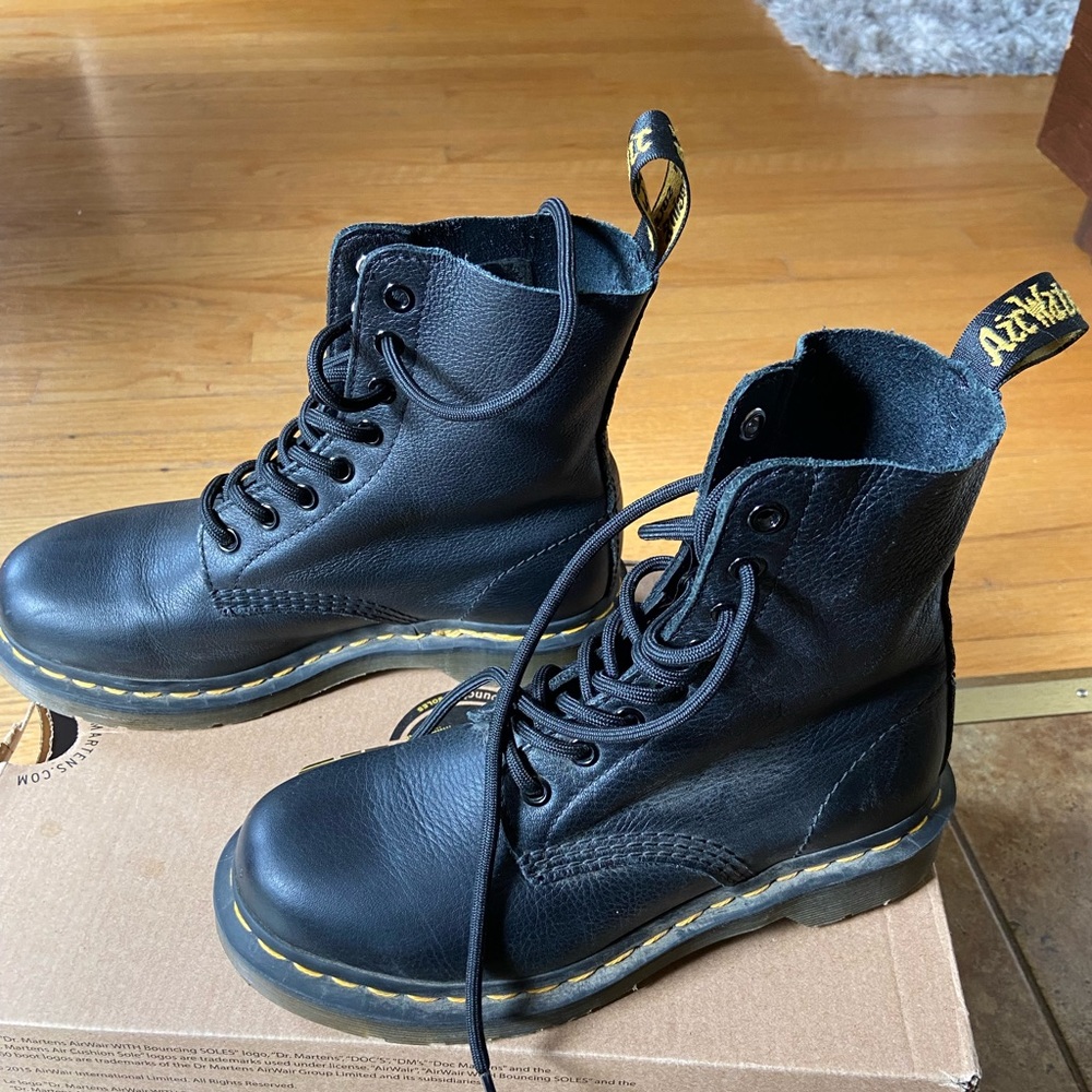 Dr martens 1460 Pascal leather boot